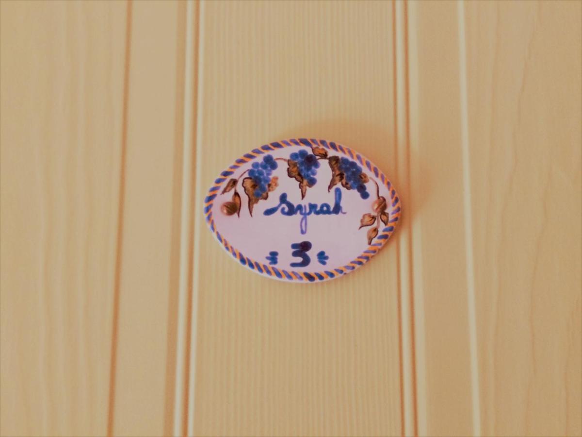 Castel Mireio Bed & Breakfast Cairanne ภายนอก รูปภาพ